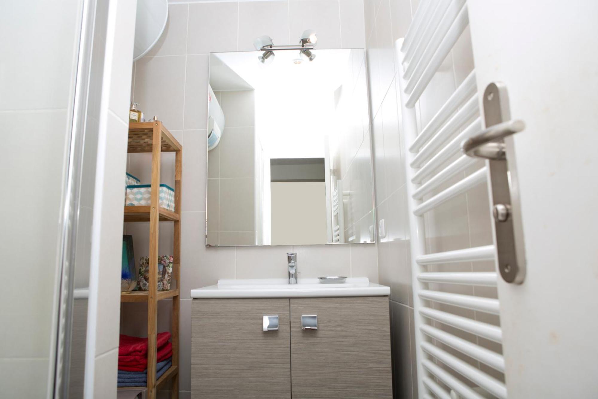 Cozy Le Marais With 1 Separate Bed Apartment