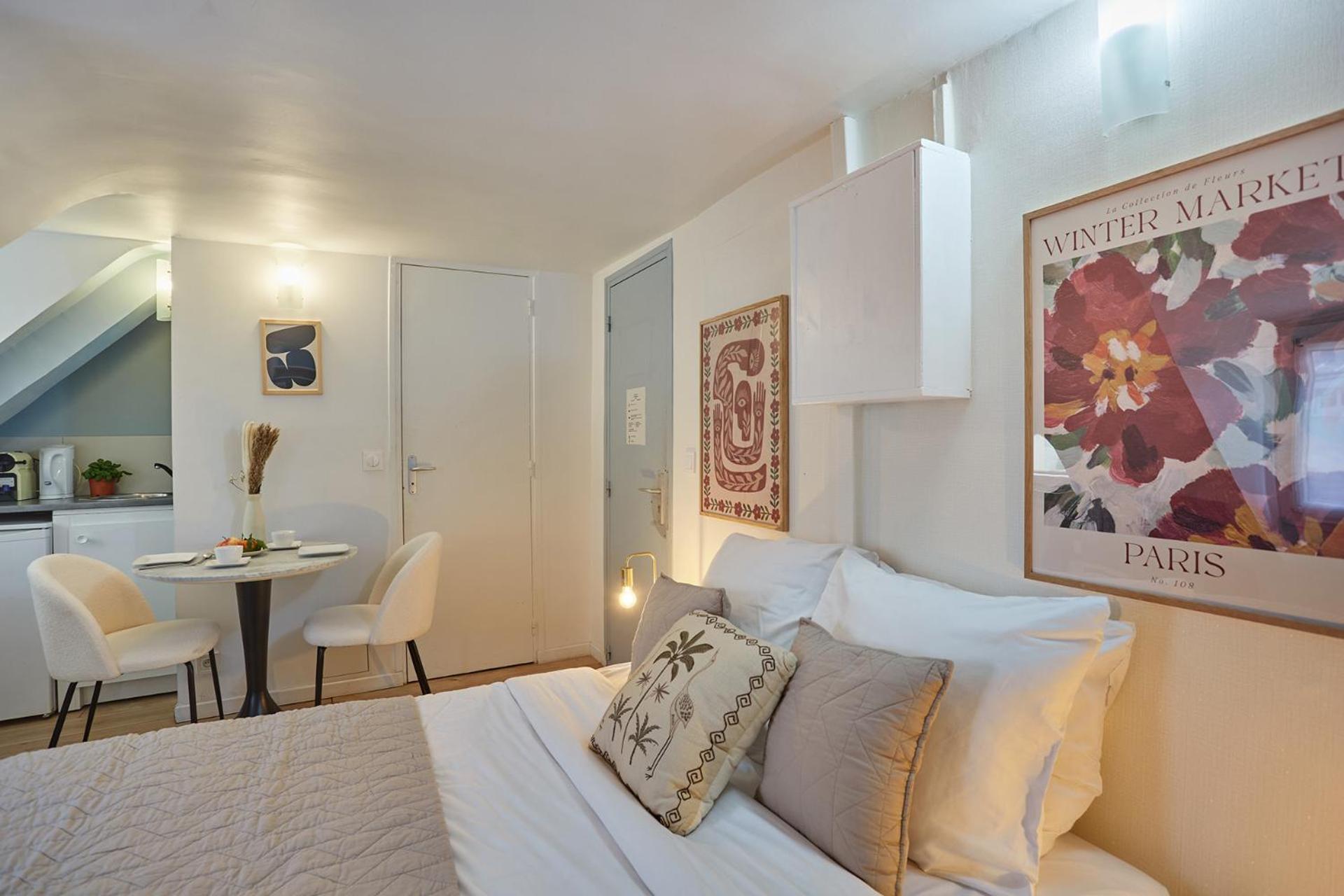 Place Vendome By Prestige Apartment *