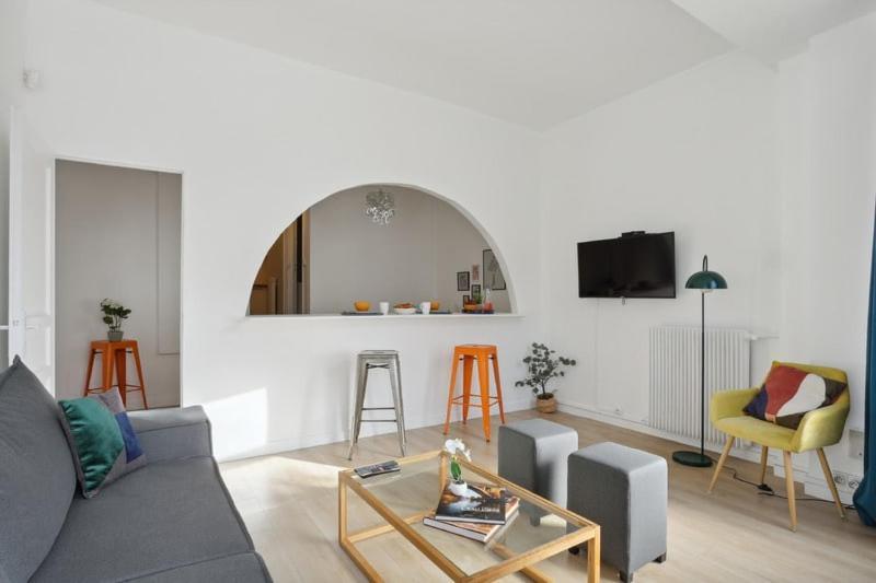 Cosy Renovated Studio In Heart Of Xvieme