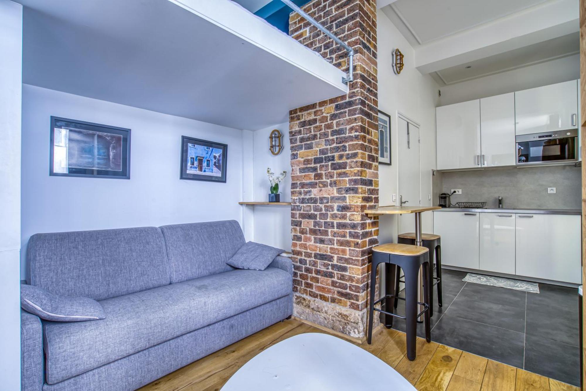 Nemo, Avec Mezzanine Sur Cour Porte Maillot Apartment *