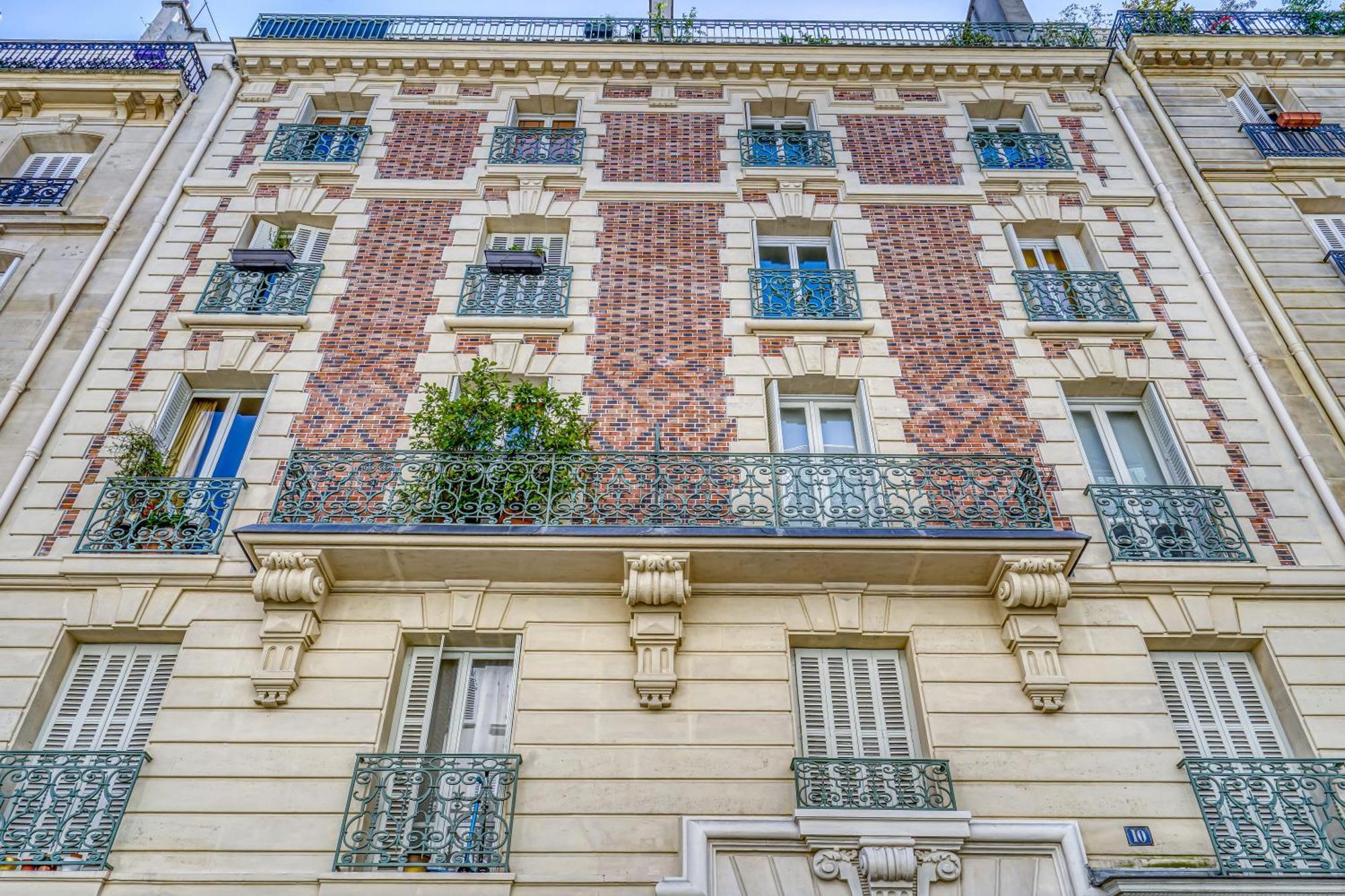 Apartment Nemo, Avec Mezzanine Sur Cour Porte Maillot Paris