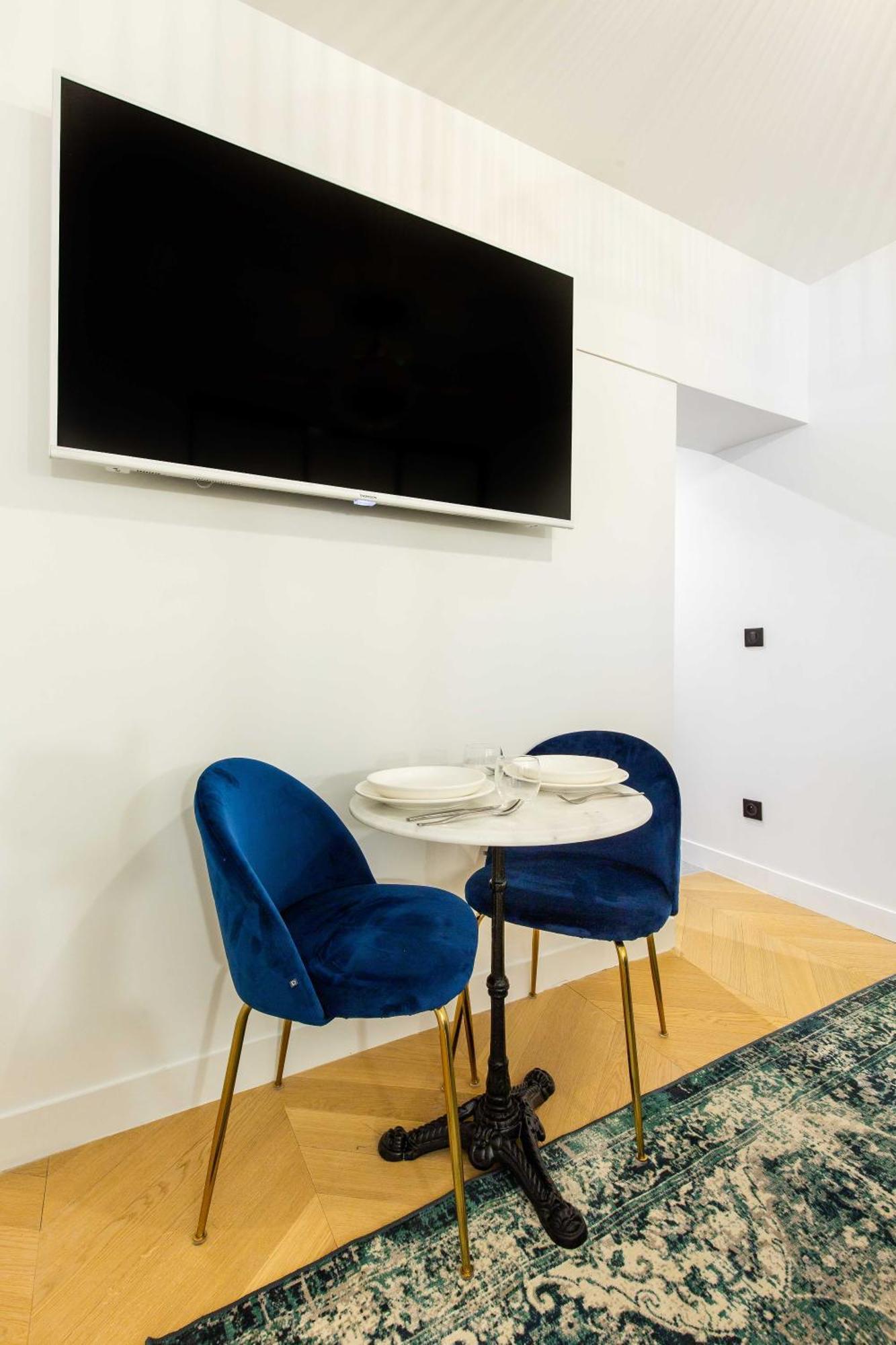 Apartamento Chic In The Prestigious Saint Honore Paris