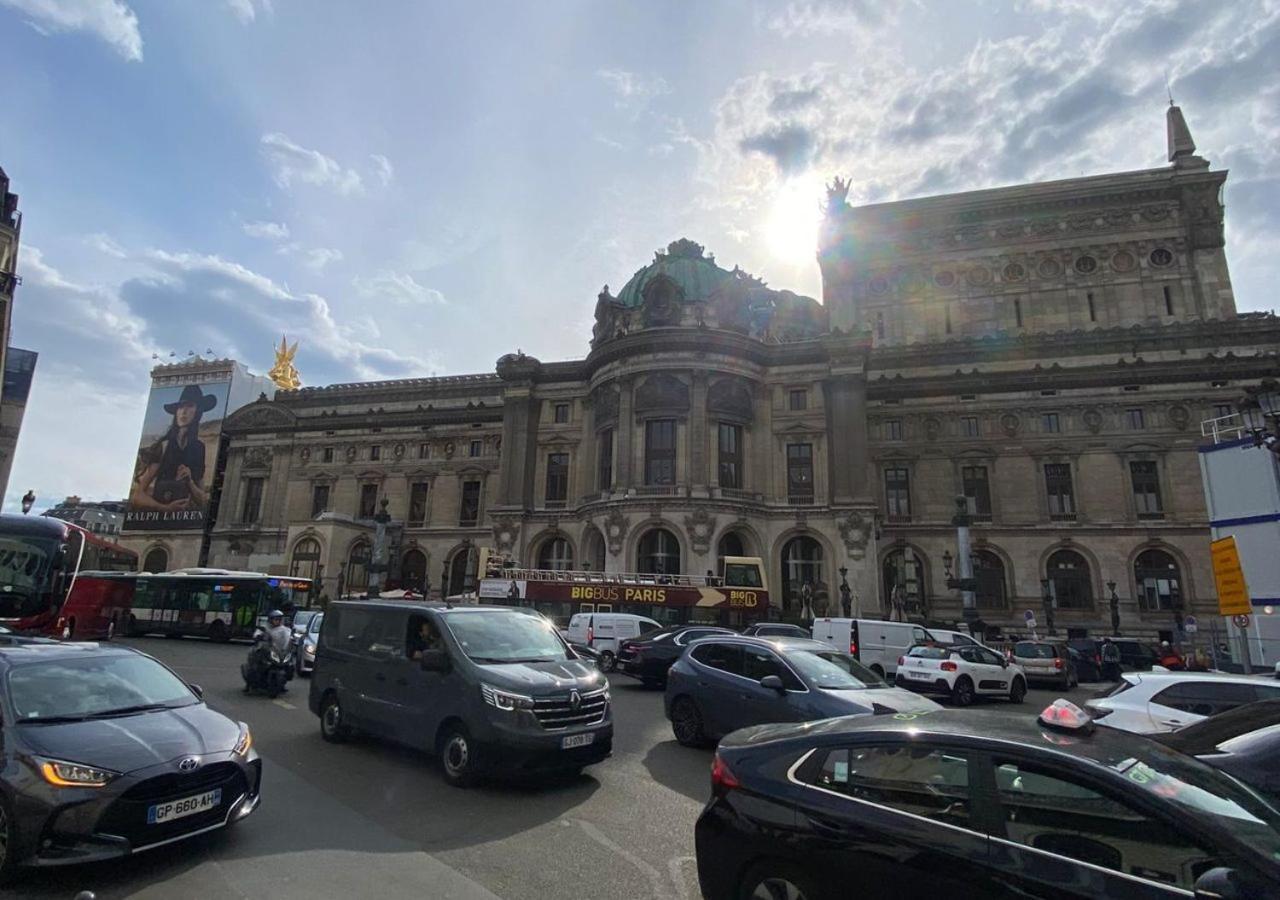 Opera Apartment Paris
