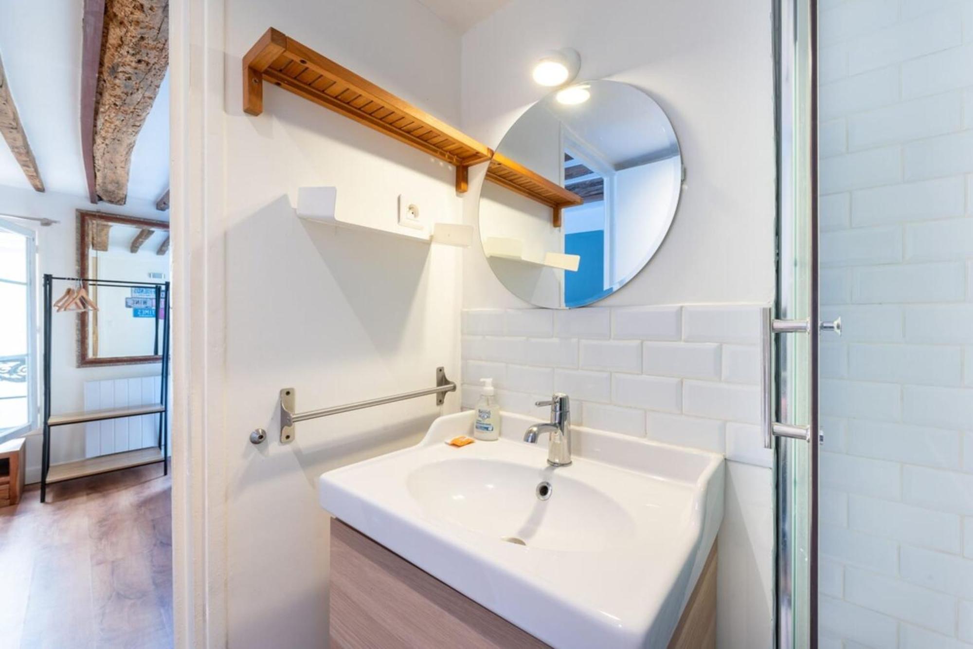 Apartamento Central Parisian-style Studio Apart - Sentier *