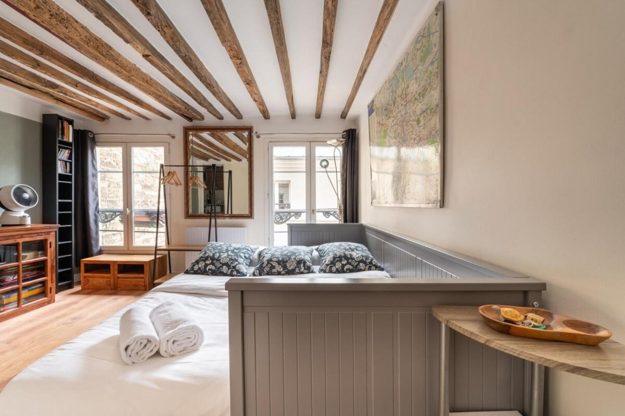 Central Parisian-style Studio Apart - Sentier * Paris
