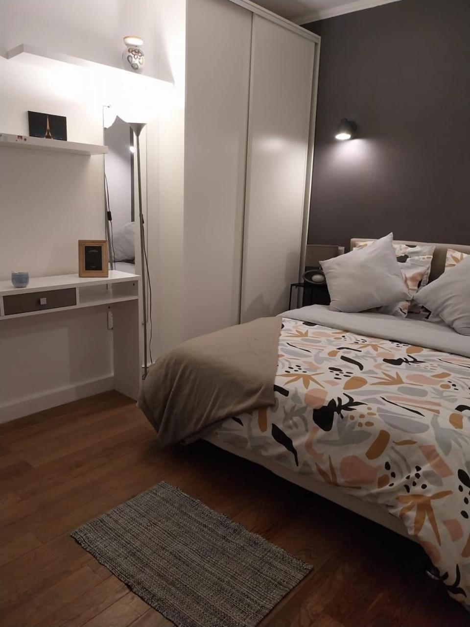 Cosy Dans Le Marais Apartamento *