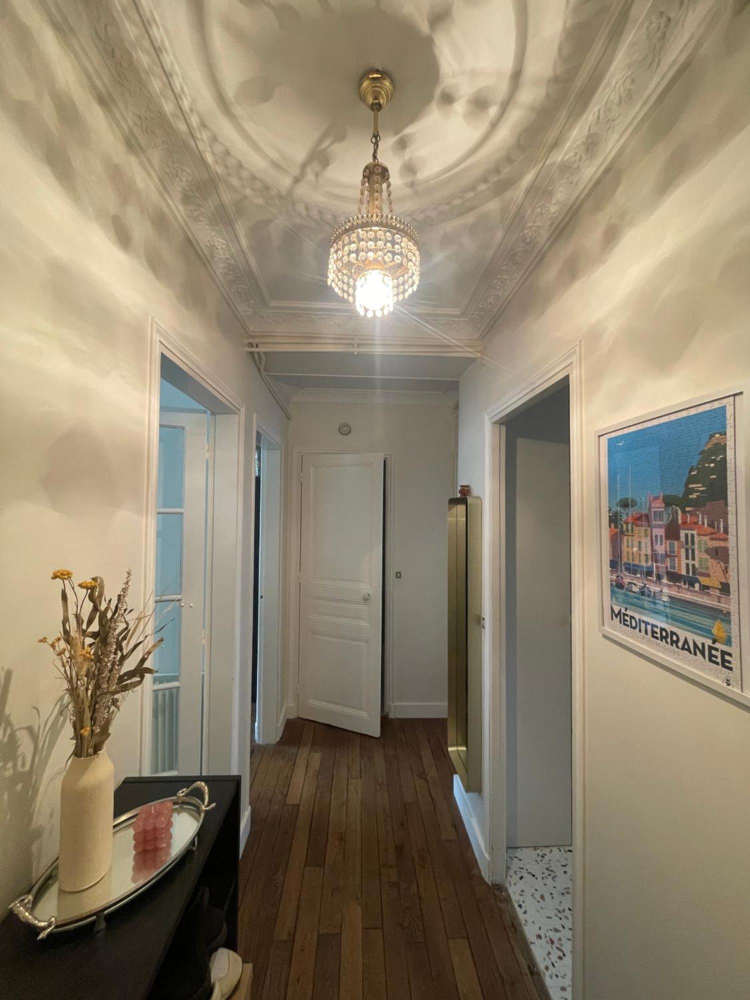 Parisien Apartment