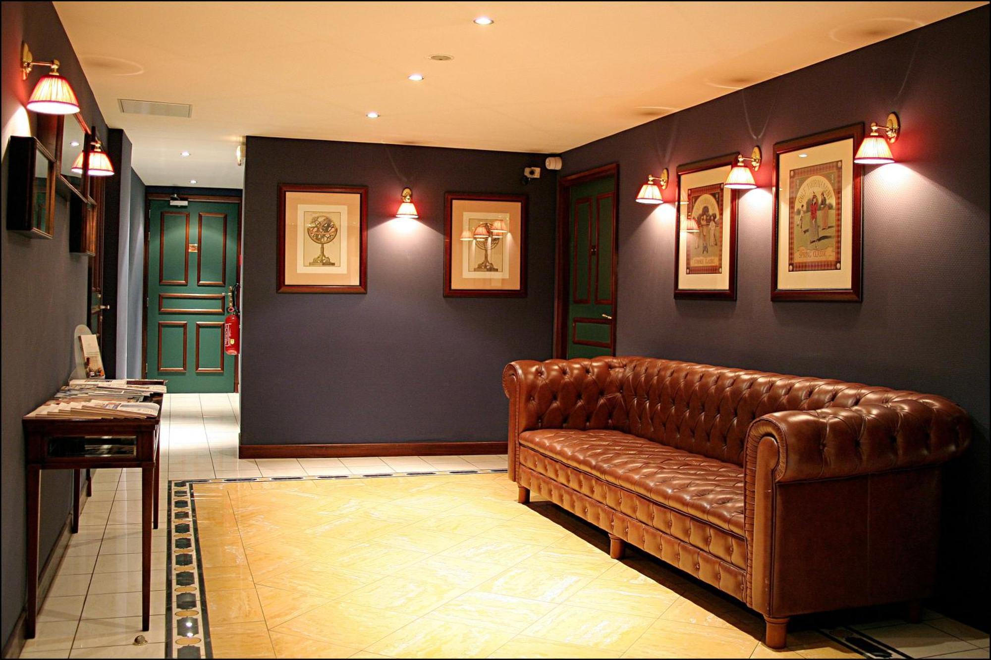 Hotel Panthéon 4*