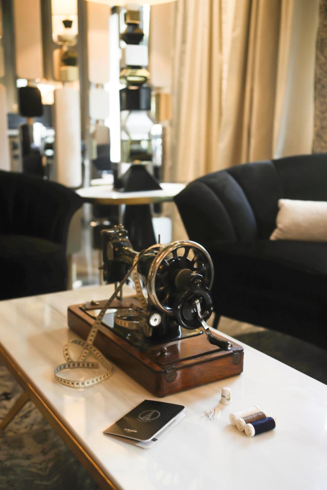 Hotel Le Derby Alma By Inwood Paris