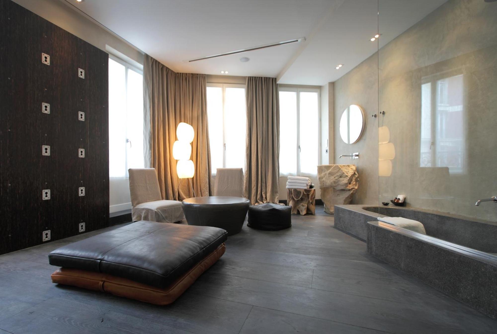 Hotel Hidden Paris