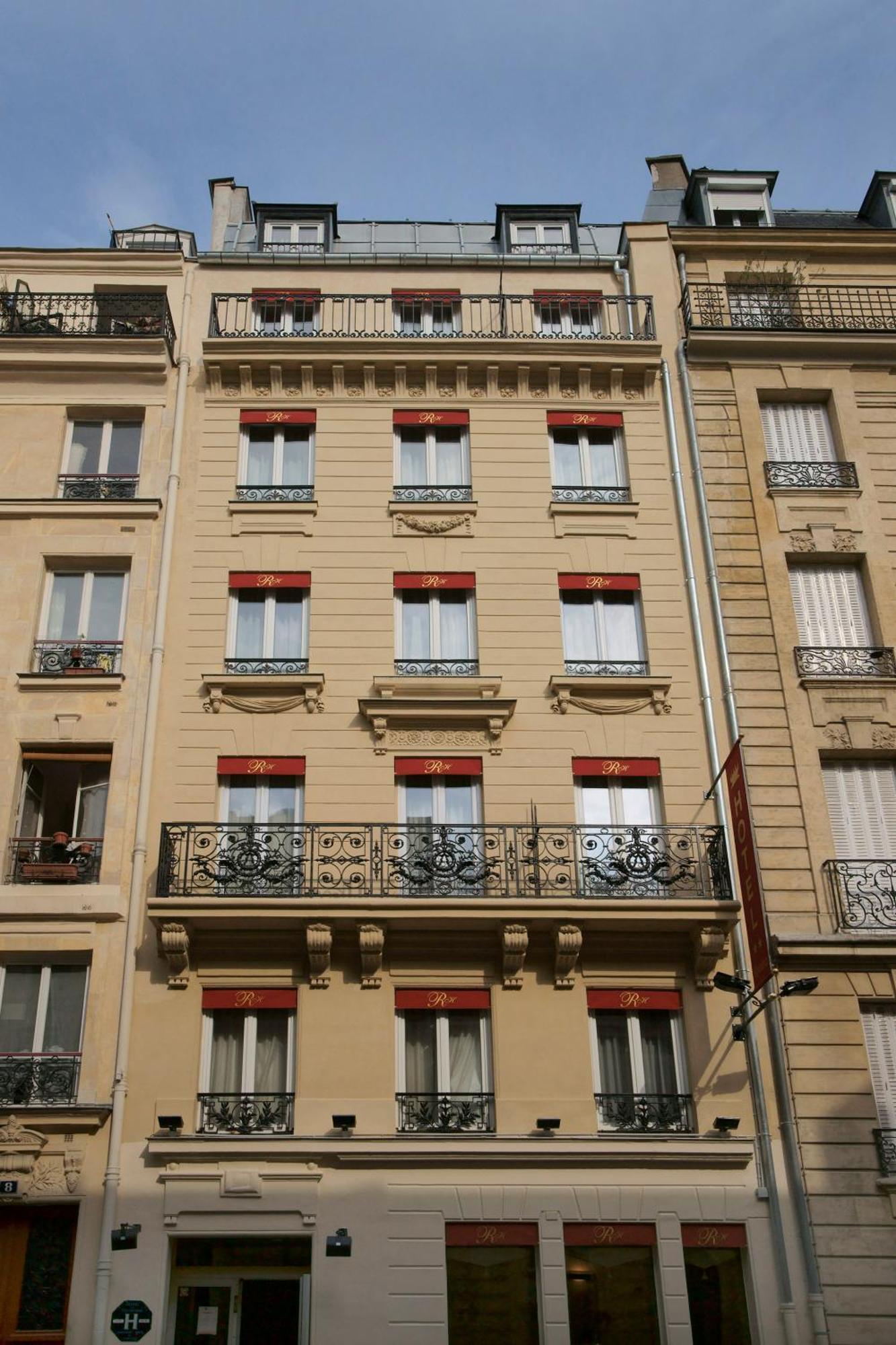 Hotel Riviera Renovated 3*