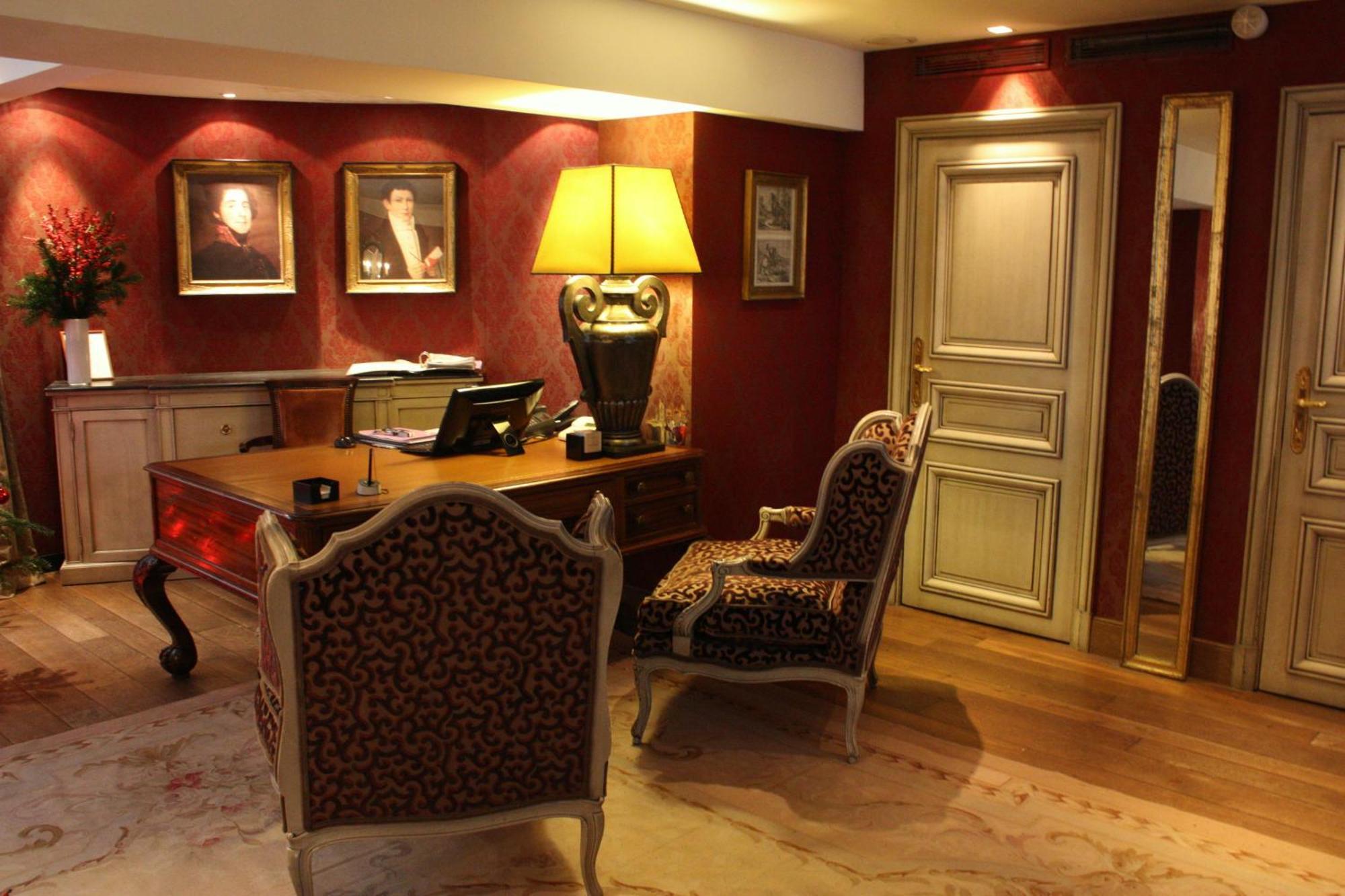 Du Romancier Paris