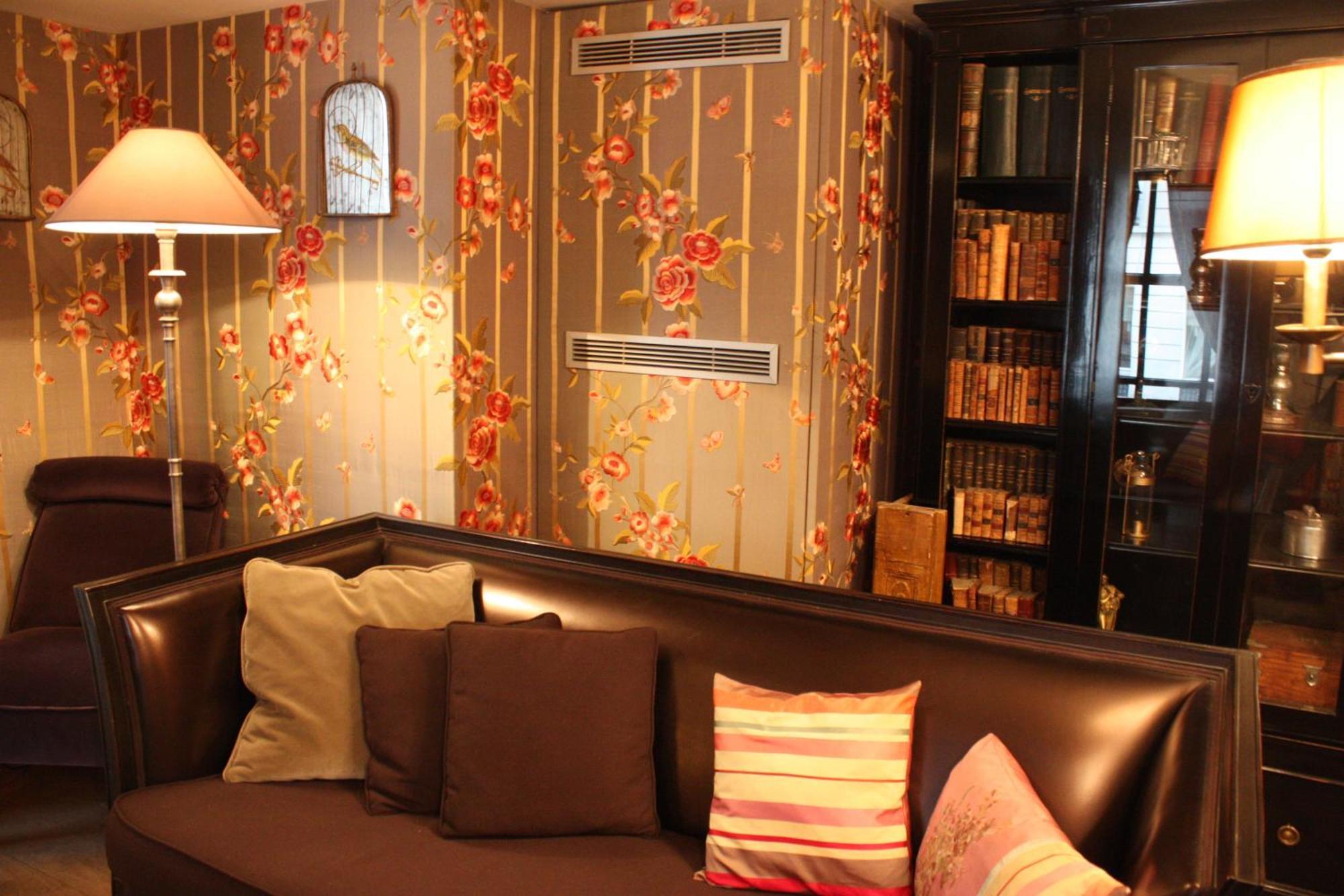 Hotel Du Romancier 4*