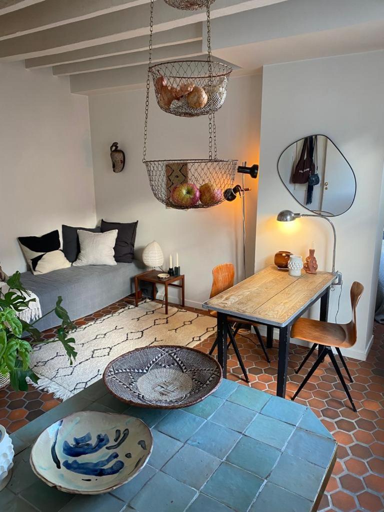 Apartment Marais