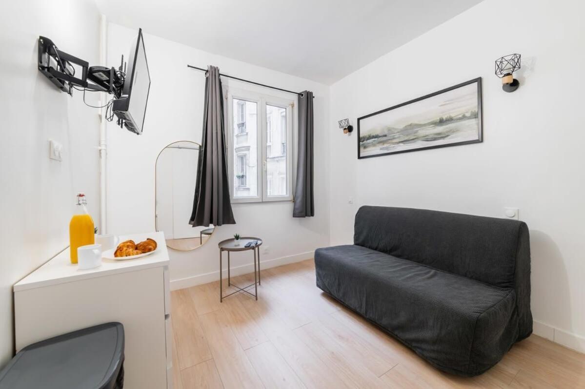 Apartment Proche Sacre Coeur - 9 -2p - Flat-guest Paris