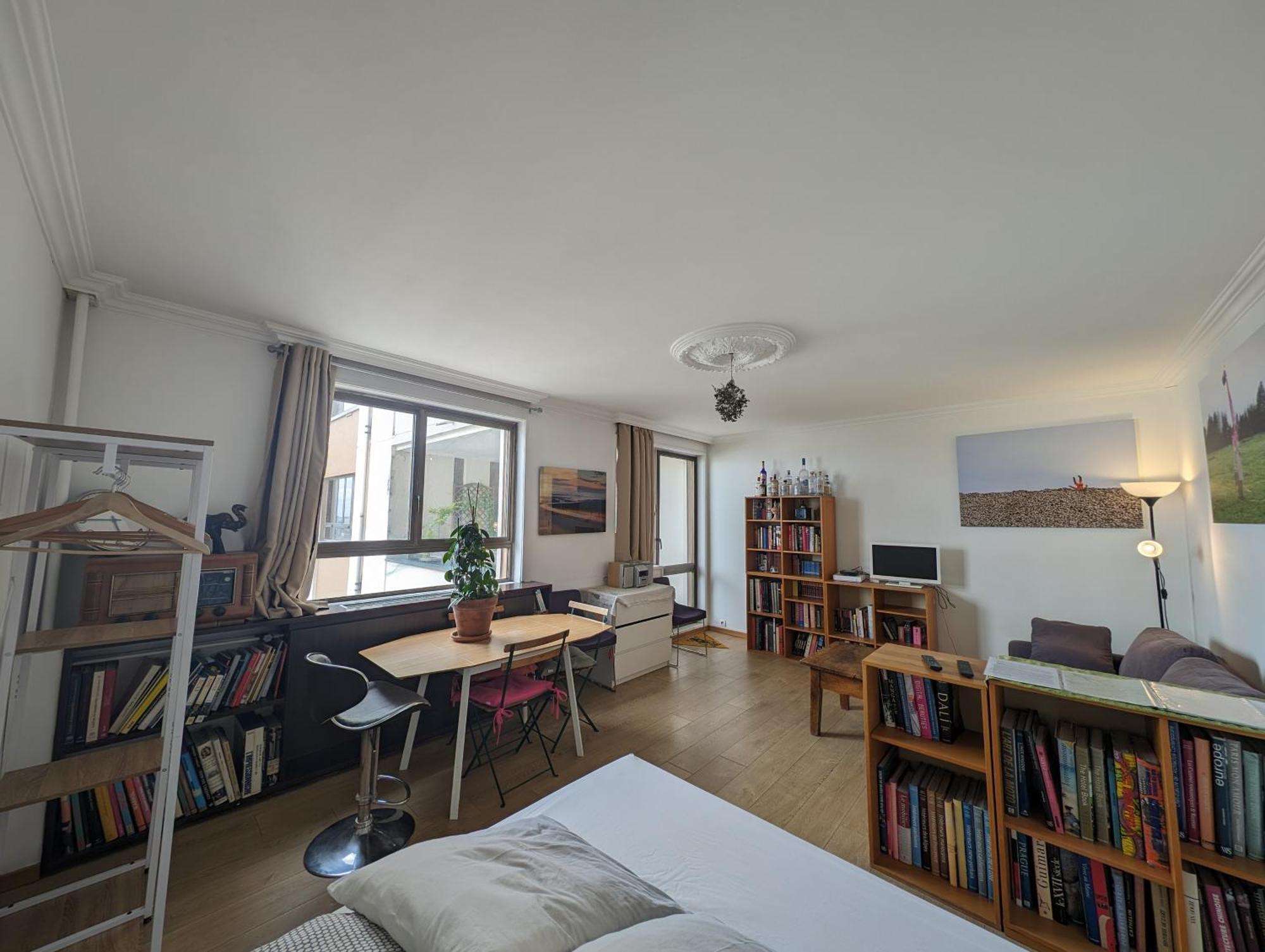 Large With Terrace For Up To 4 People