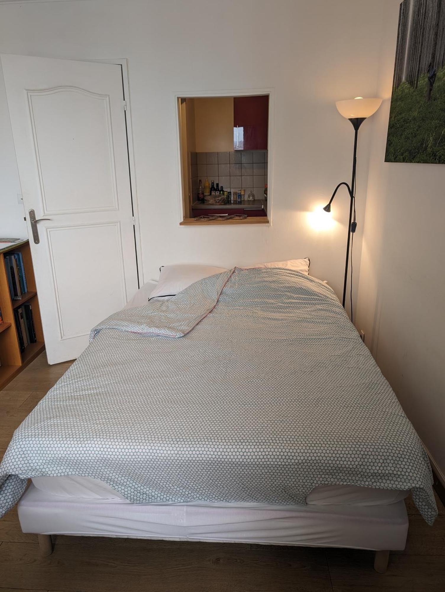 Apartment Large With Terrace For Up To 4 People *