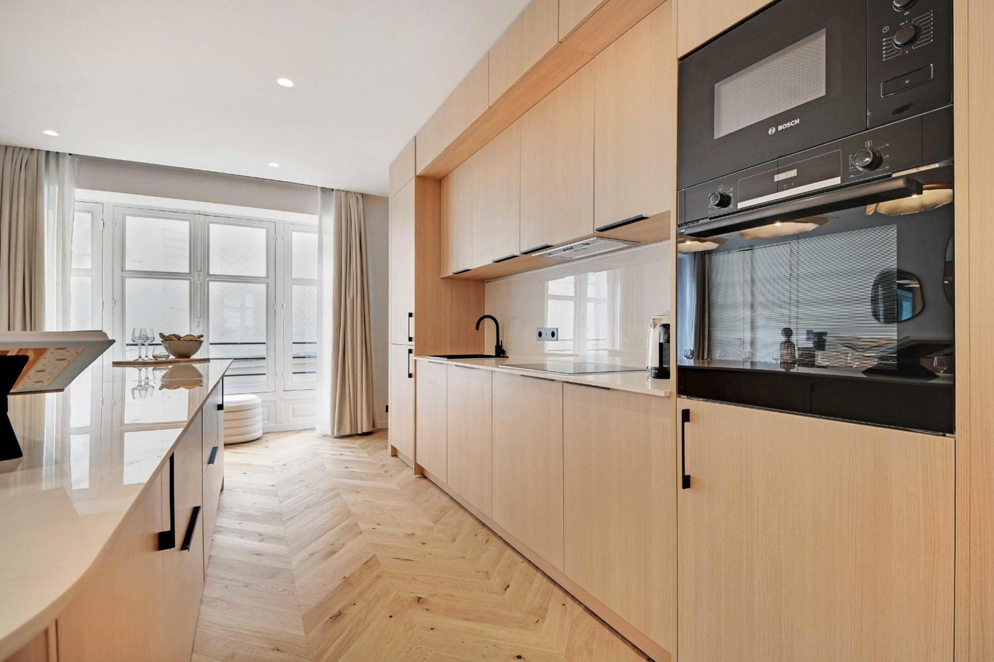 Apartment Incredible Flat - 4 Br-10p - Matignon - Champs Elysees