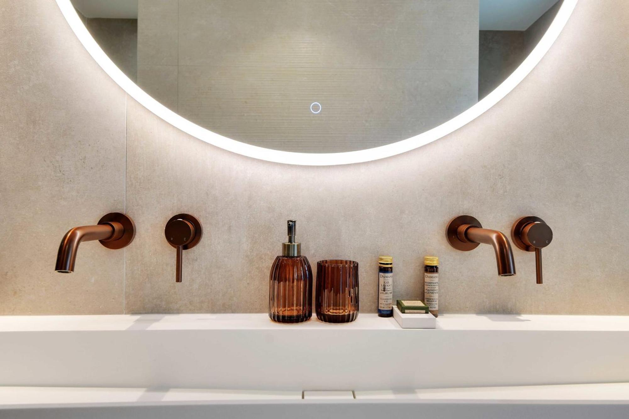 Incredible Flat - 4 Br-10p - Matignon - Champs Elysees