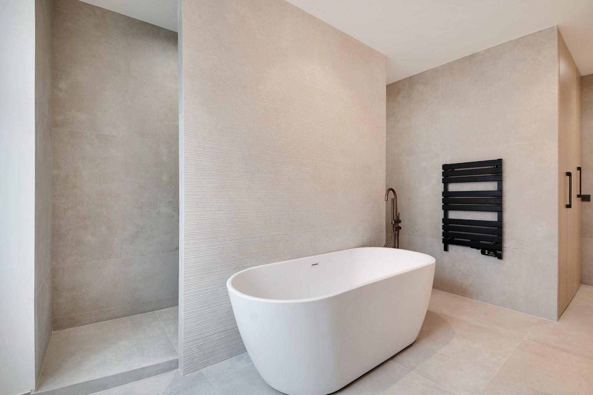Incredible Flat - 4 Br-10p - Matignon - Champs Elysees Paris