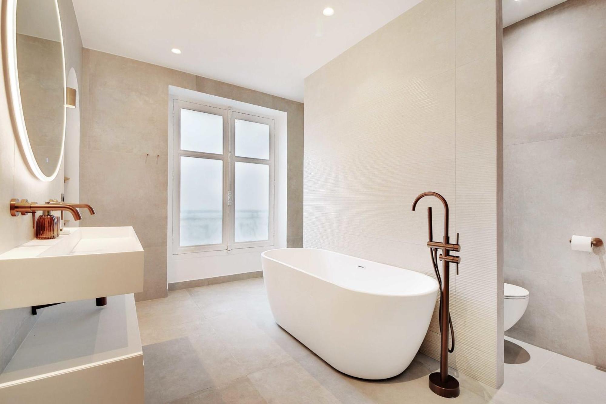 Apartment Incredible Flat - 4 Br-10p - Matignon - Champs Elysees