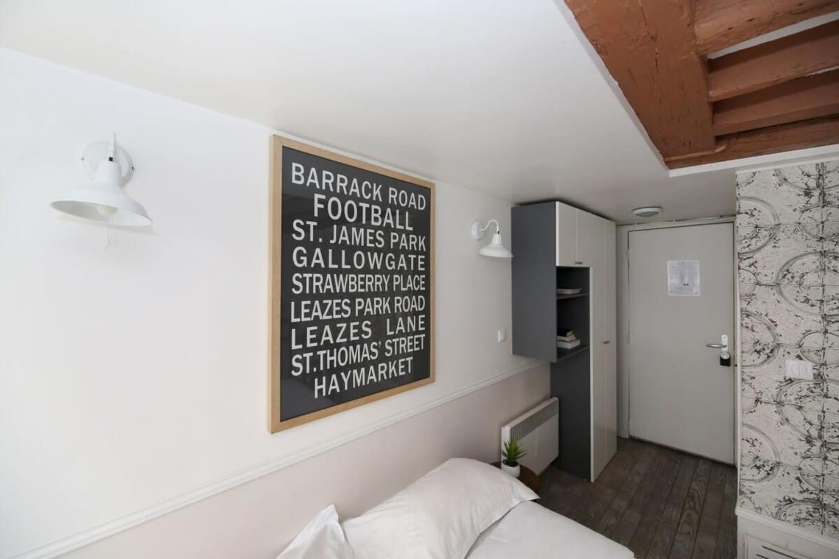 Studio Parisien 20m2 En Face Du Musee Grevin - 2p