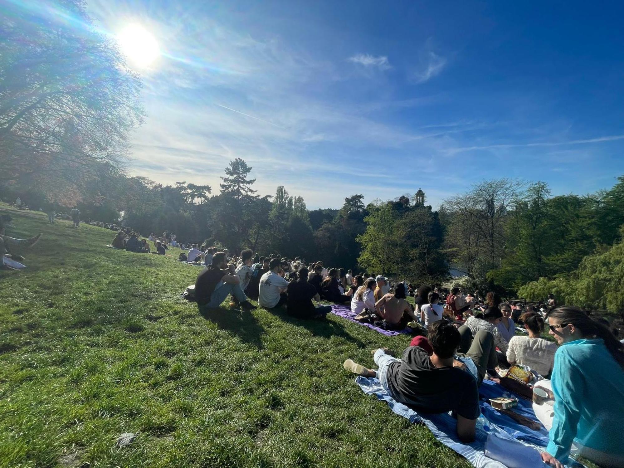Superbe Centre - Buttes Chaumont Paris