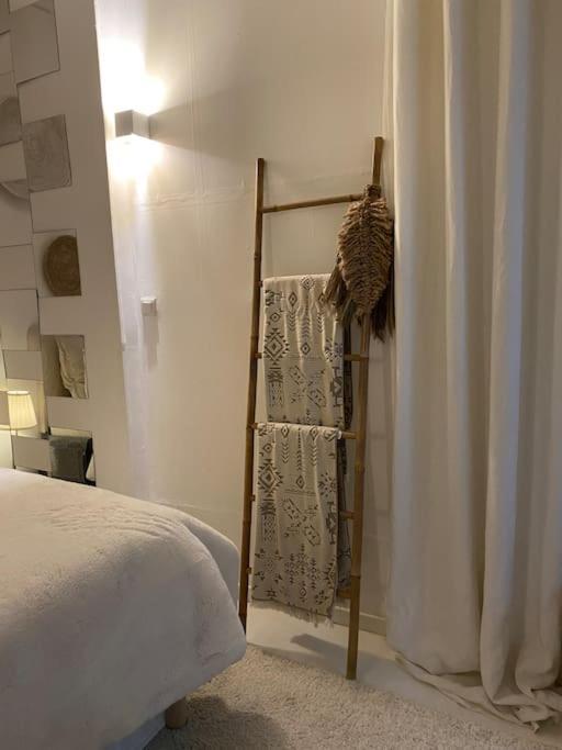 Apartment Charme Parisien Proche De