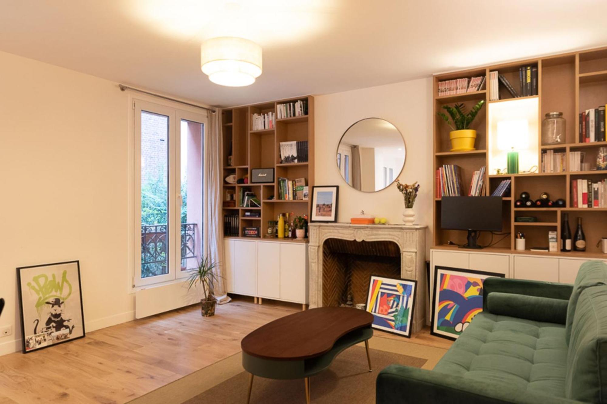 Appartement Charming In Montmartre