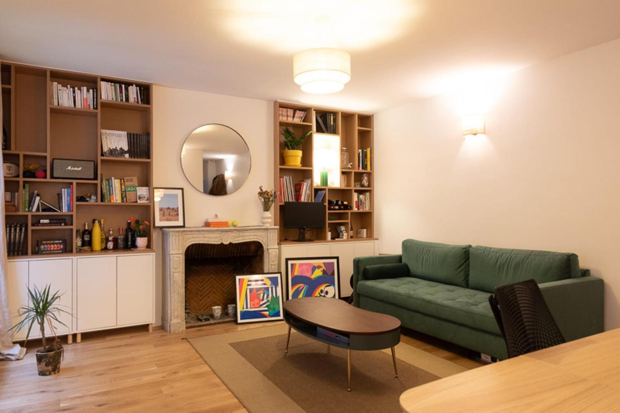 Appartement Charming In Montmartre