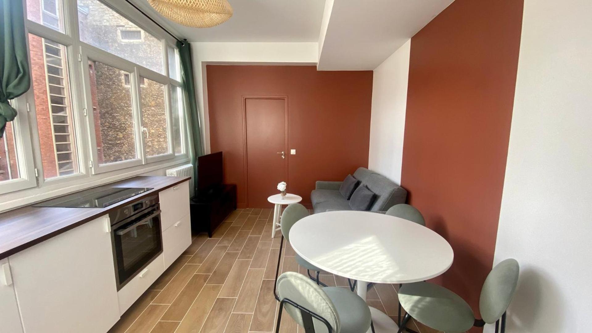 Confortable Proche Grands Boulevard 4p