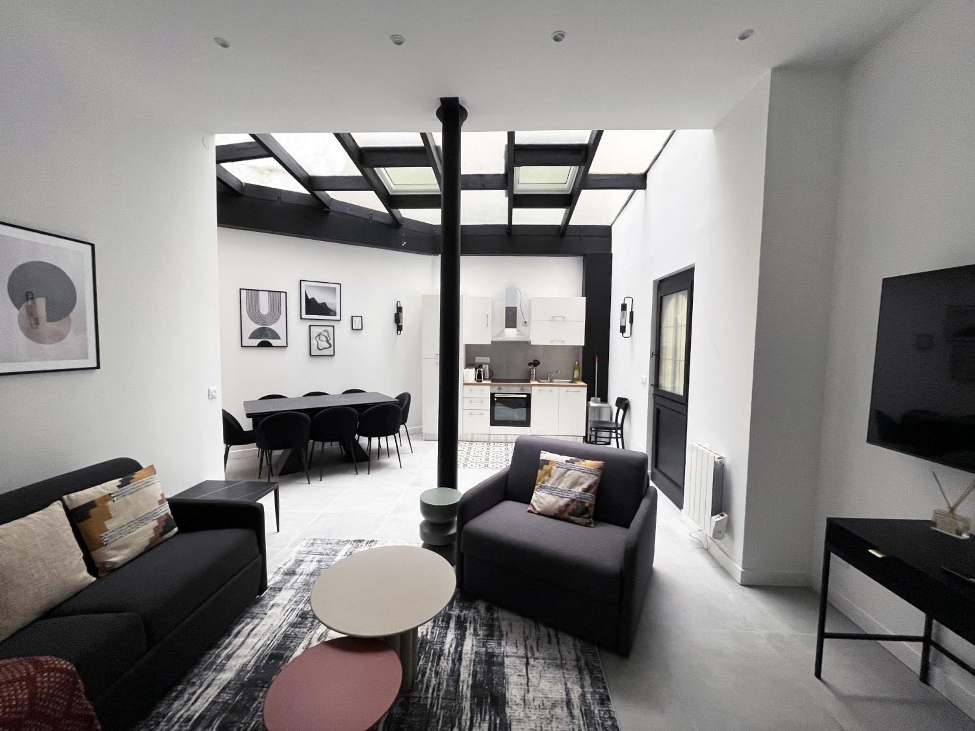 Urban Flat 08 - The Panoramic Flat In Paris