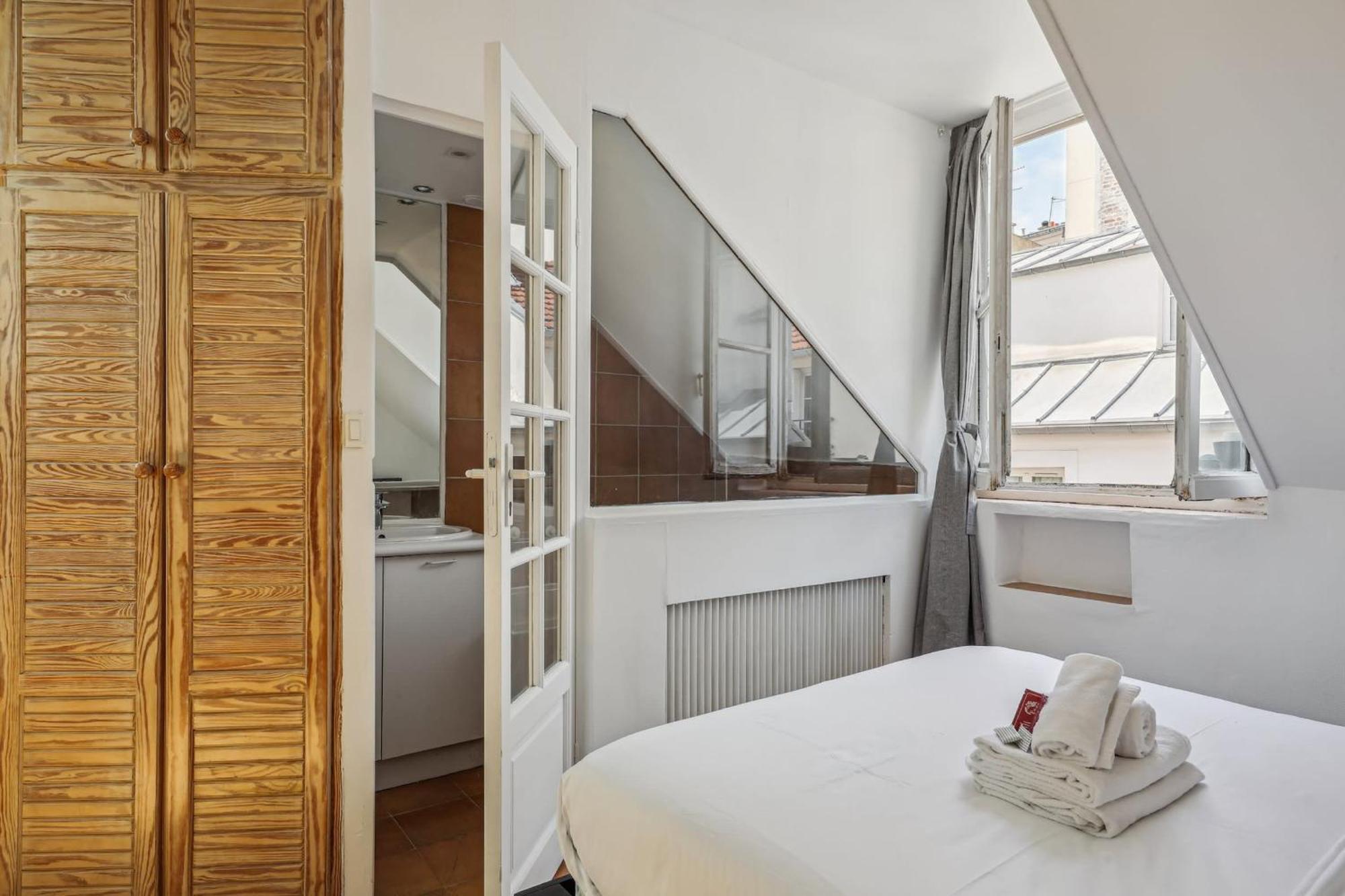Apartment Heart Of Latin Quarter - 1br - Cityapartmentstay