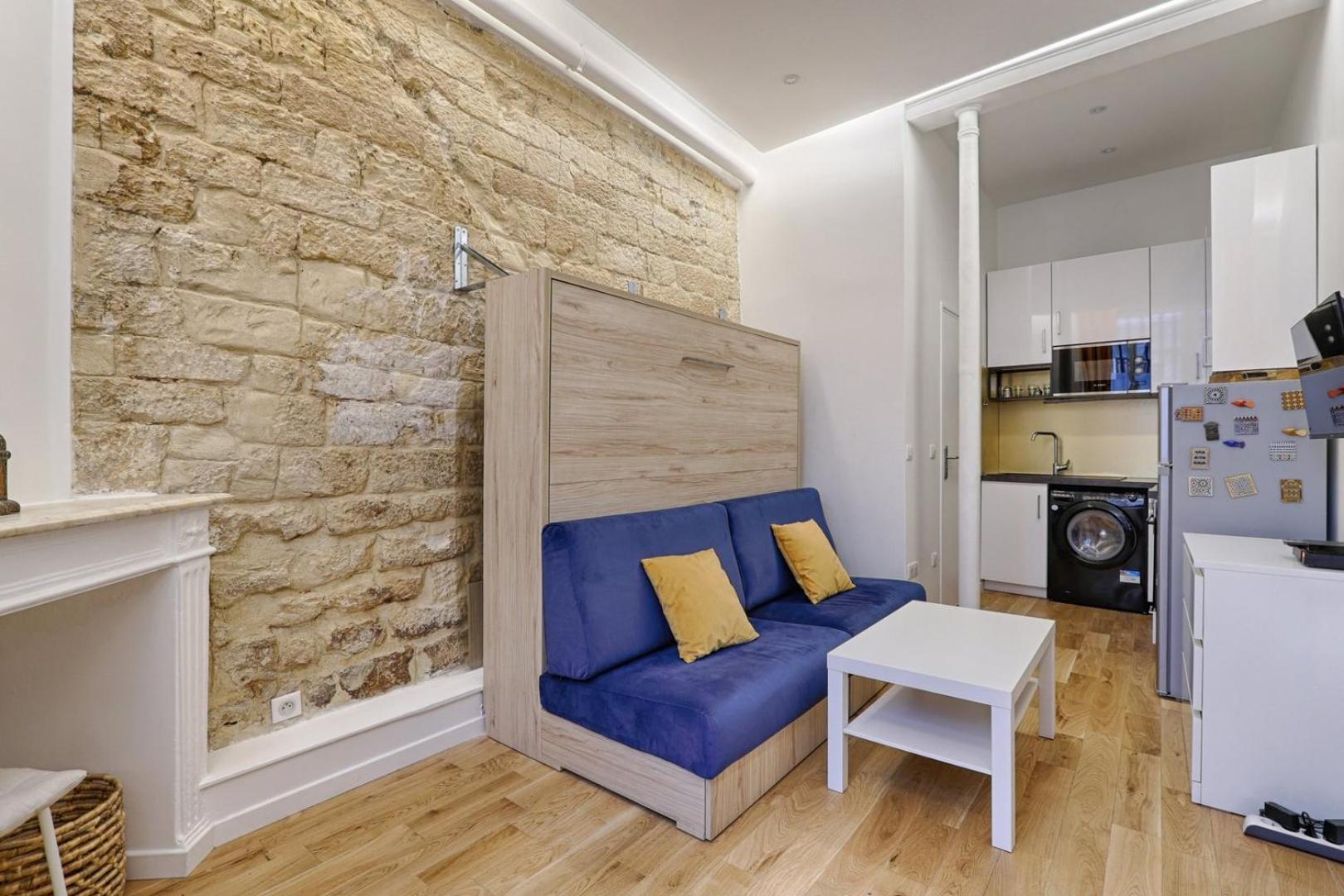 Appartement Beau 2p En Plein Coeur Du 2e *