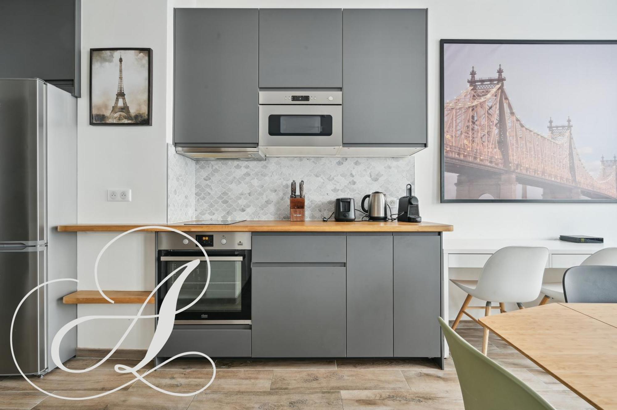 Apartment Roxane, 2 Dont En Souplex 14e Paris