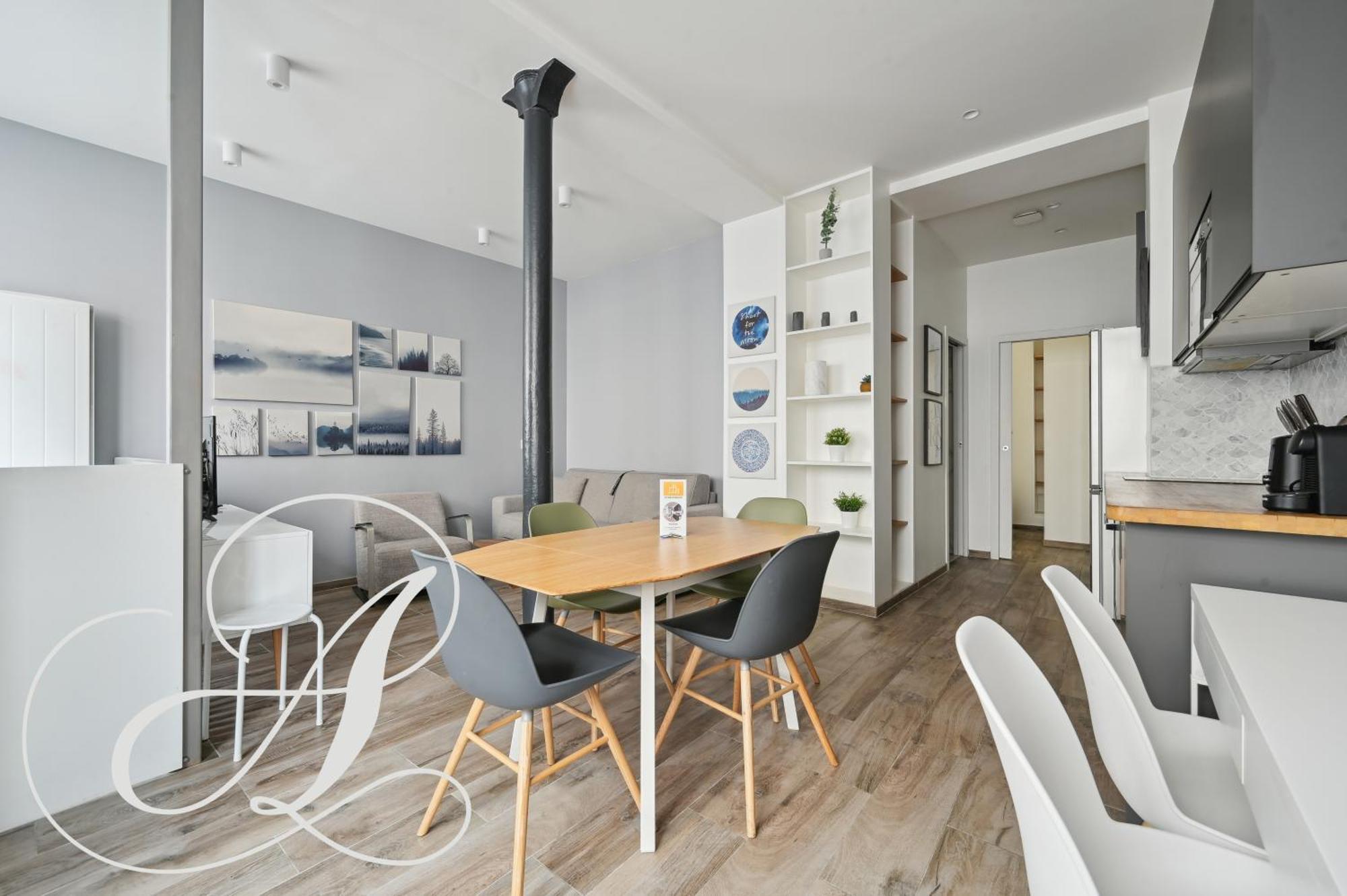 Apartment Roxane, 2 Dont En Souplex 14e Paris