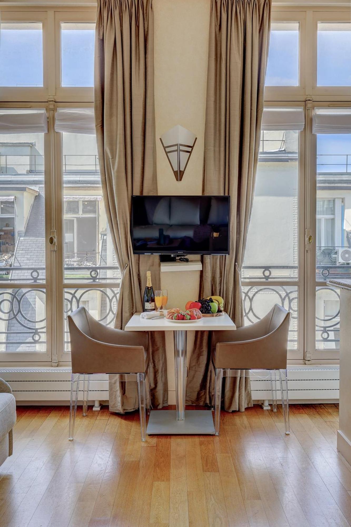 Apartment Avenue Des Champs-elysees - Cityapartmentstay