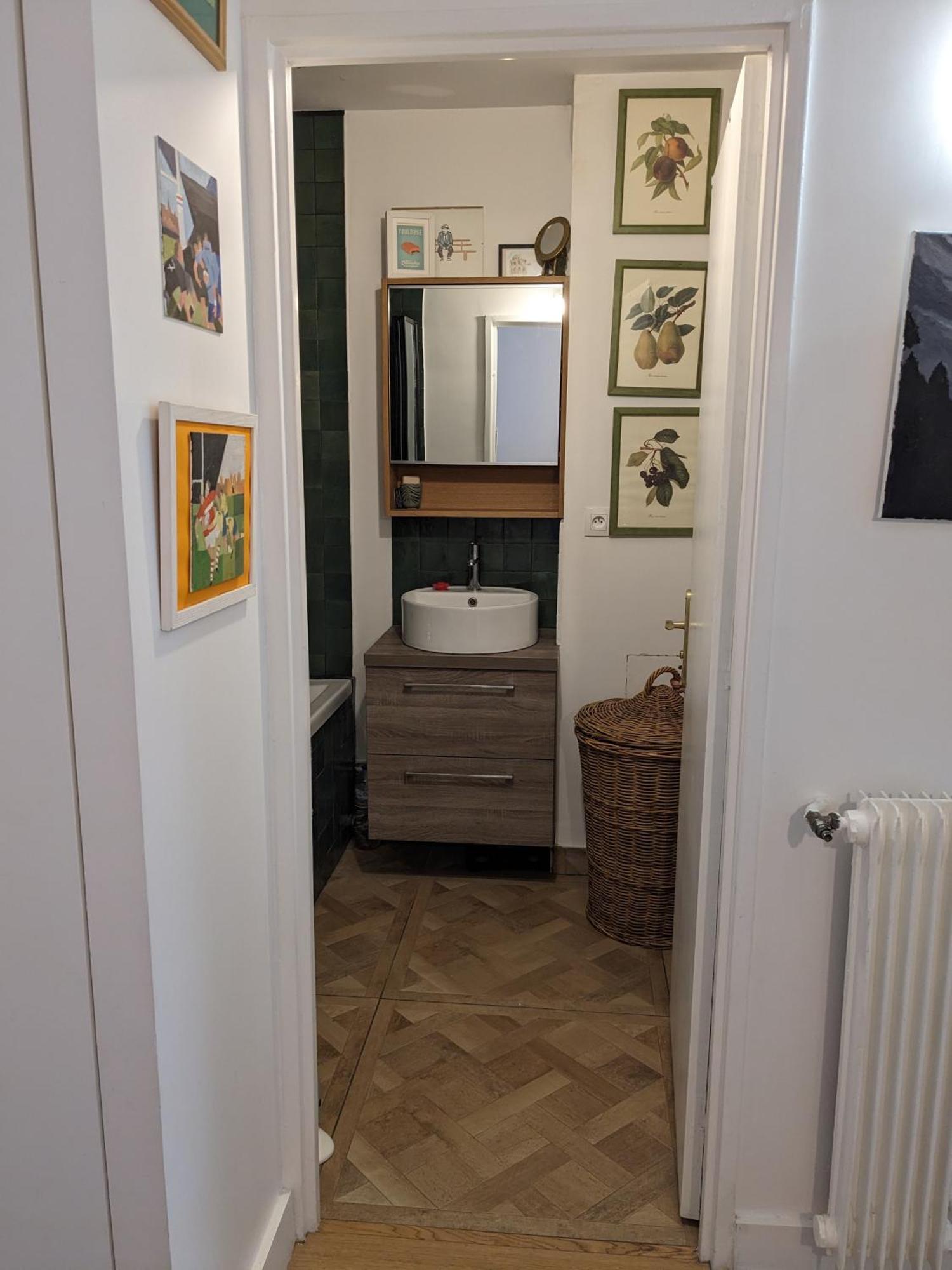 Apartment Avec Balcon Proche De Montmartre
