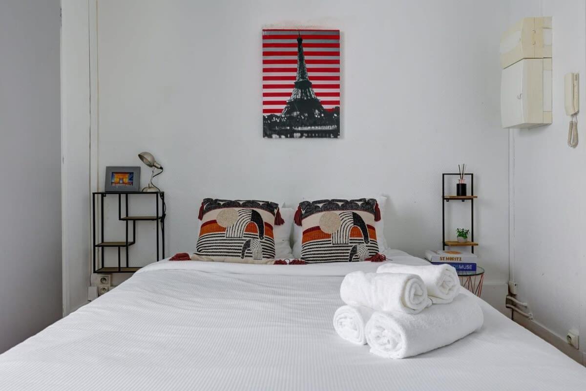 Apartment 102- Beautiful Studio Near Champs Elysees *