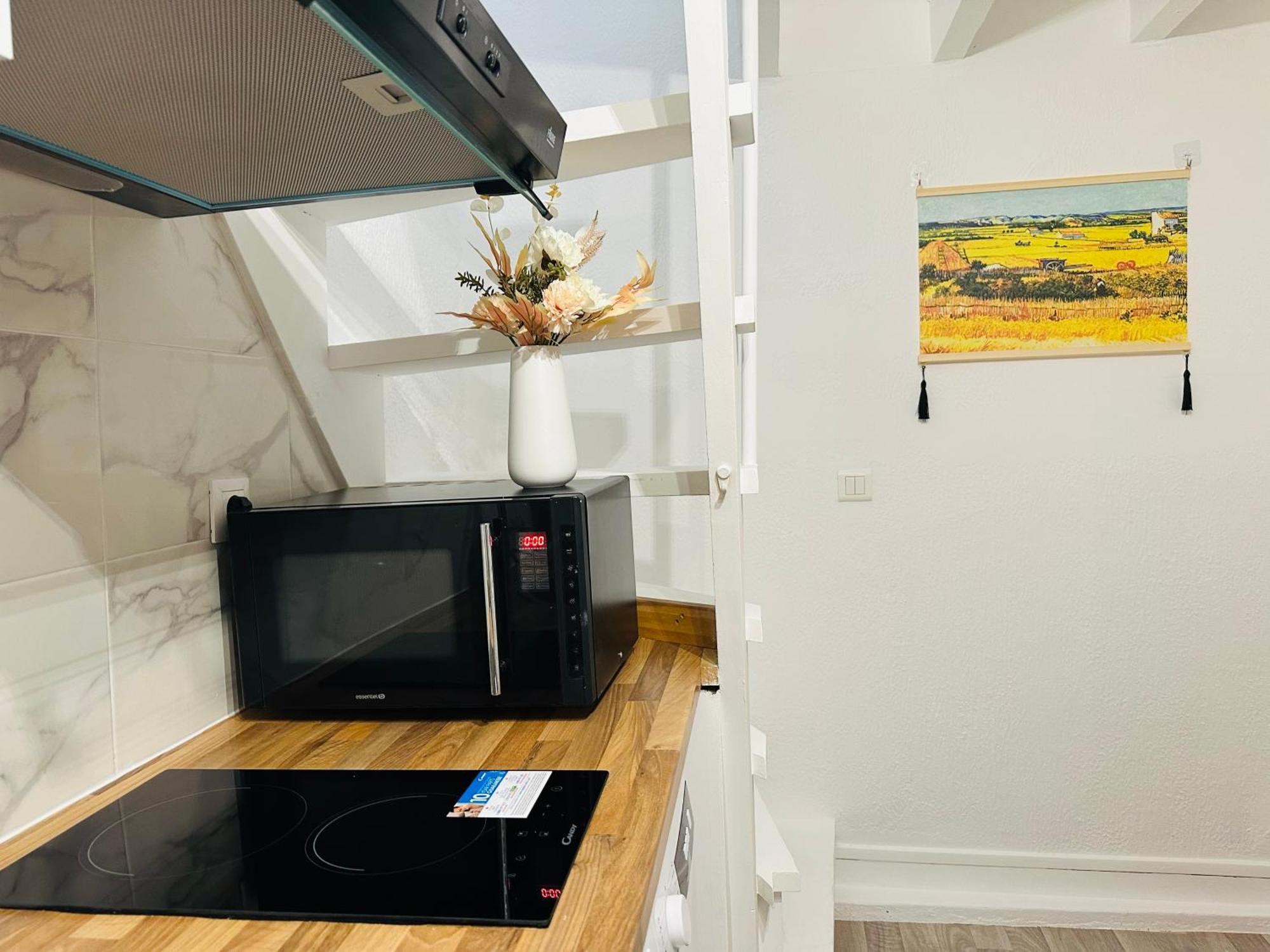 Dream Dwell - Apart In Historical Building Near Quartier Marais Apartment *