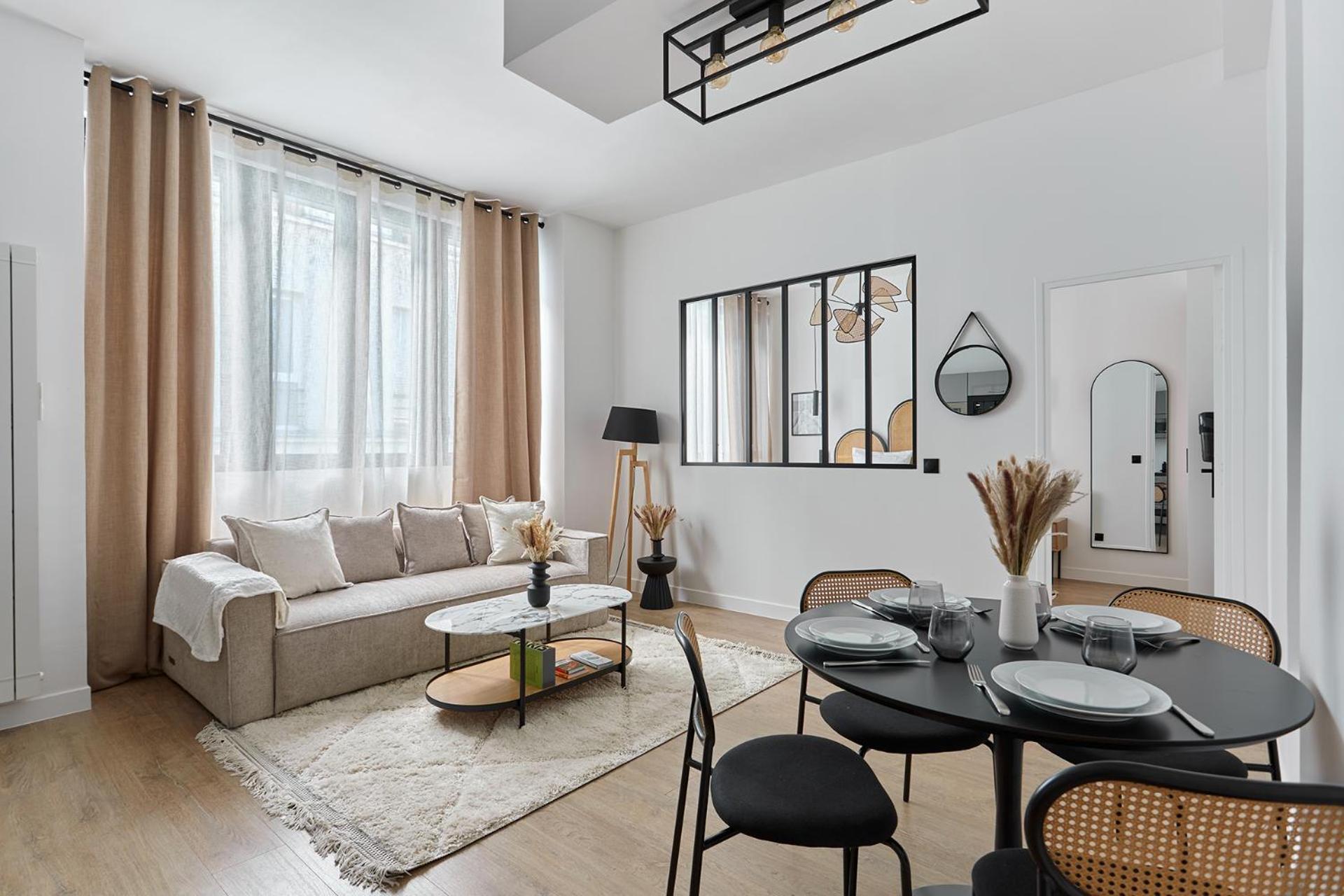 Apartment Center Of Bastille By Studioprestige