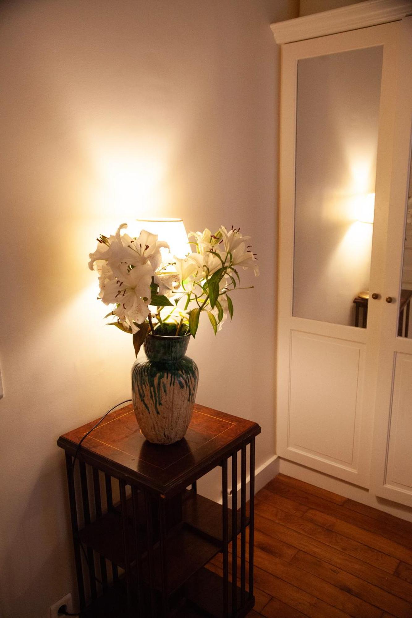 Arc De Triomphe Chic Homestay Paris