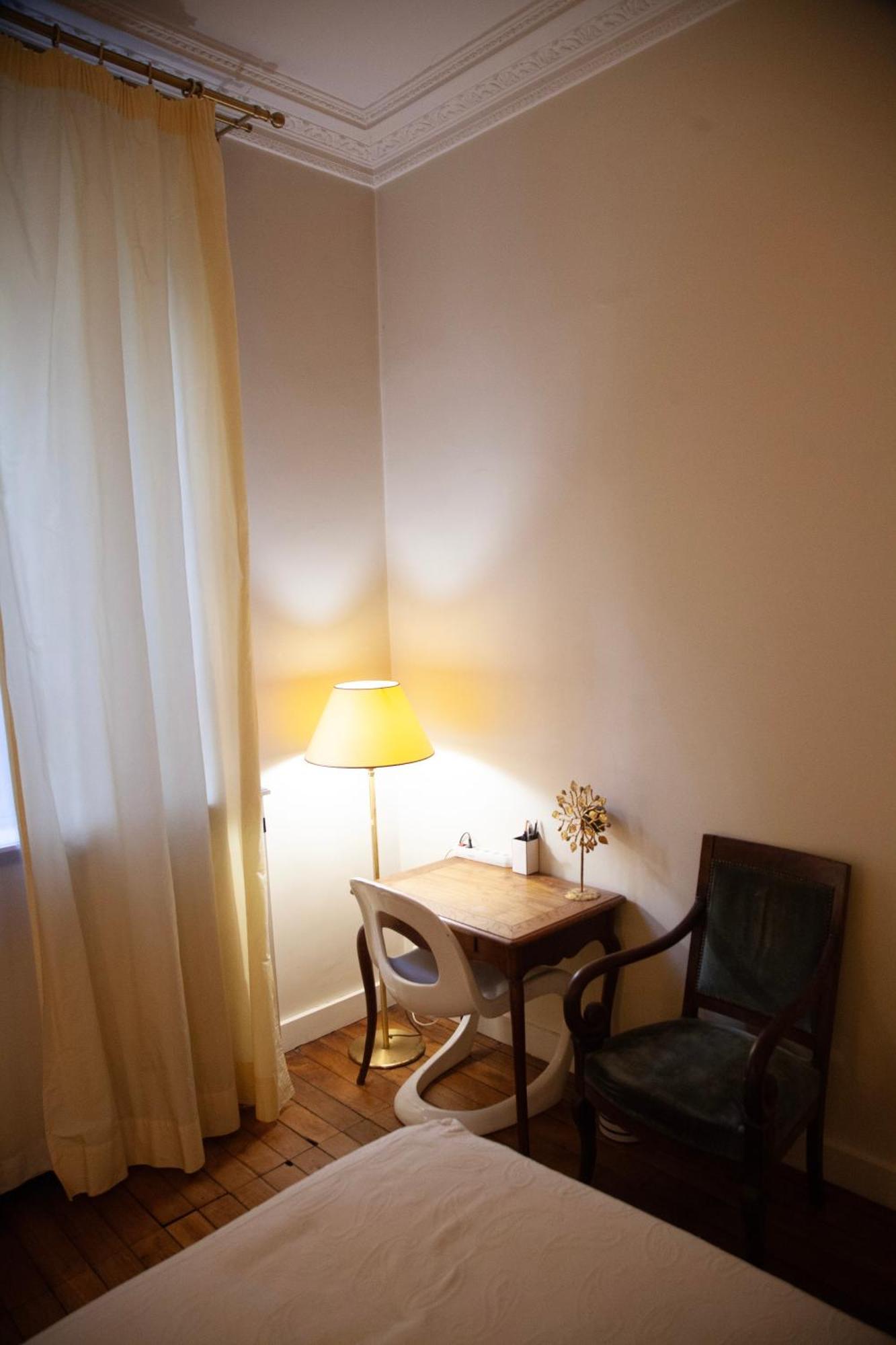 Arc De Triomphe Chic Homestay Paris