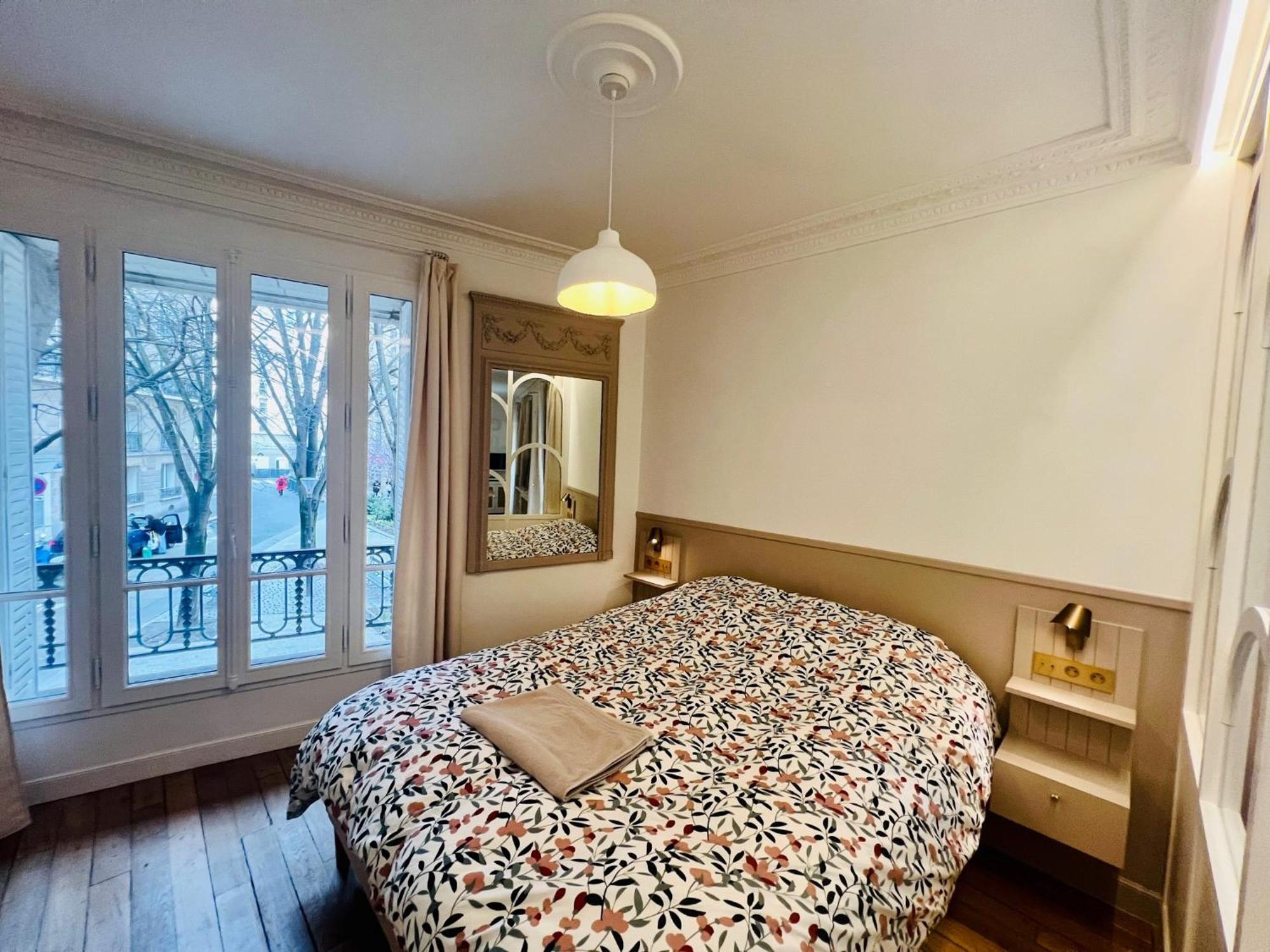 Chic Quartier Montparnasse