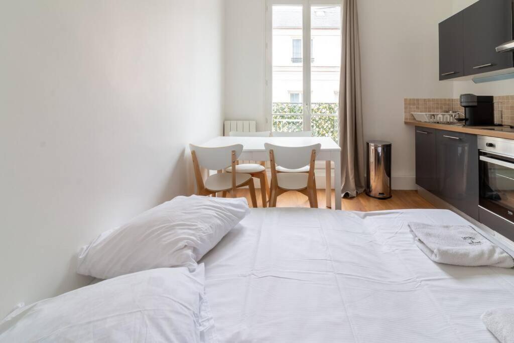 Heart Of Haussman Quiet & Balcony * Paris