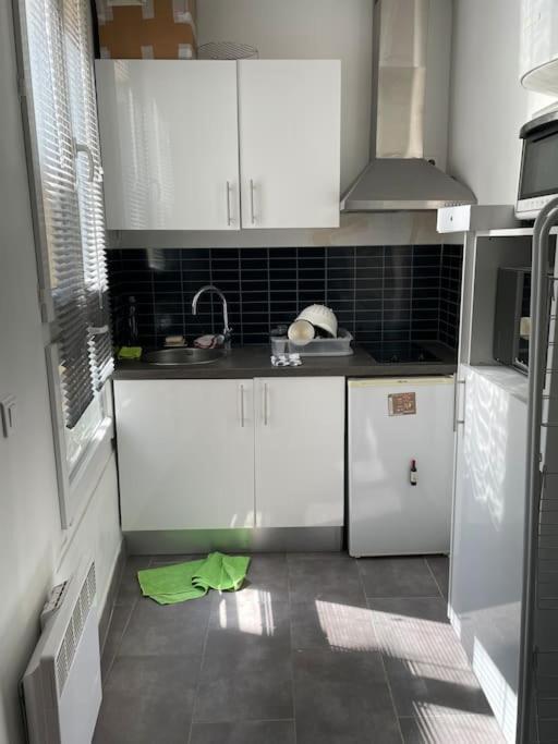 Apartamento 8th, Bright, Very Good Location Paris