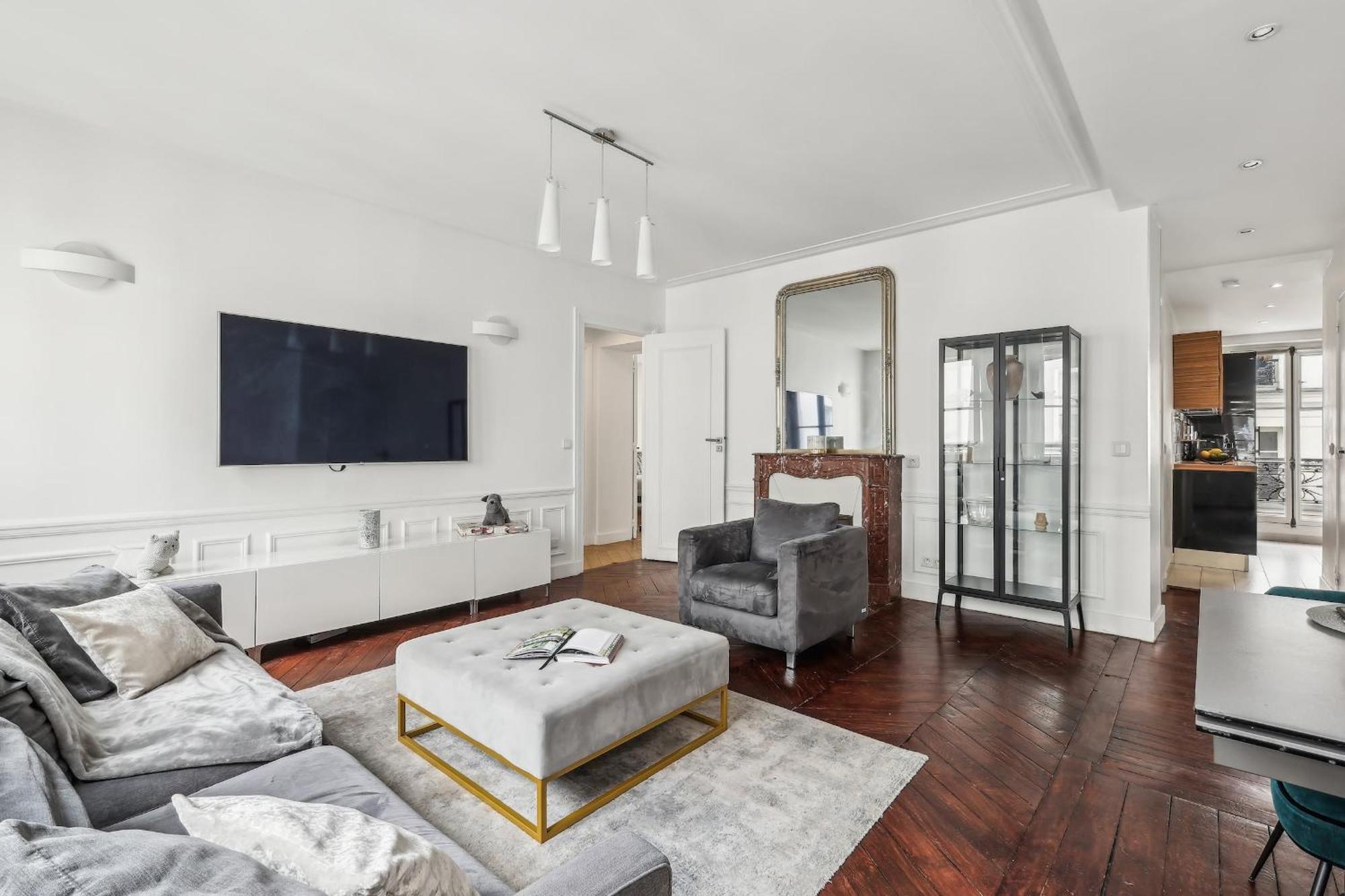 Champs Elysees - 3br - Cityapartmentstay Appartement