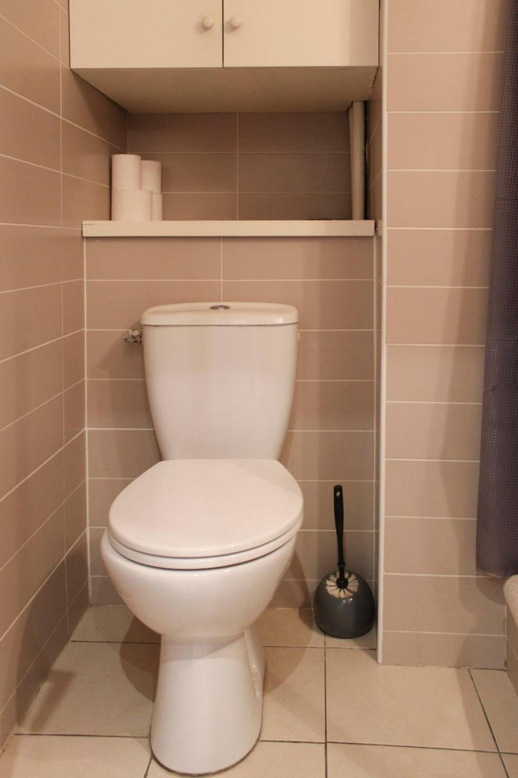 Apartment Bright With Unobstructed View *