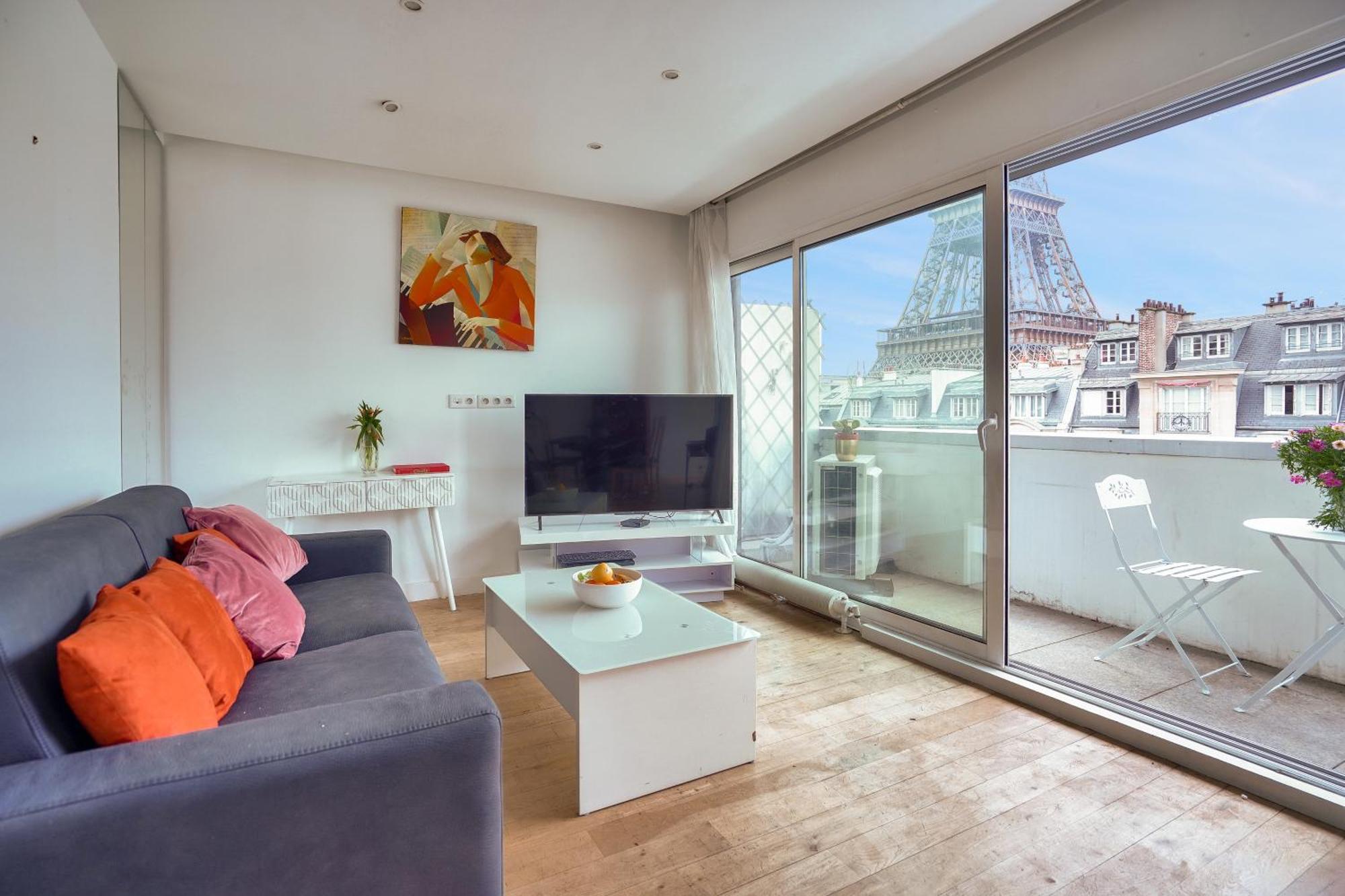 Magnifique 80 M2 Face Tour Eiffel Apartment Paris
