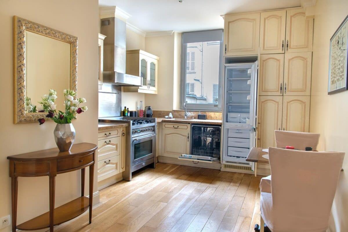 Appartement La Lumiere Eiffel Walk To Tower Paris